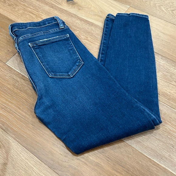 Just Black Denim Size 27 skinny dark wash super stretch so flattering! - Picture 3 of 3